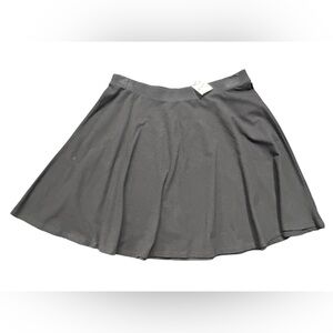 FOREVER 21 black mini elastic waist stretchy waist skater skirt size Large NWT